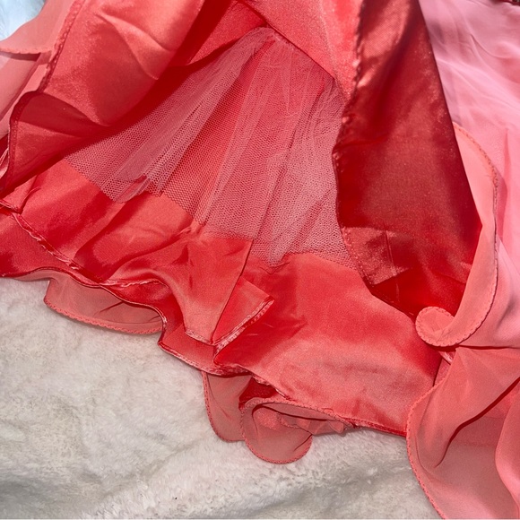 Elizabeth K by GLS Formal Dress - Picture 3 of 12